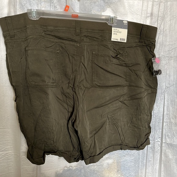 NWT GeorgePlus rayon stretchy dressy cargo shorts - Picture 5 of 6